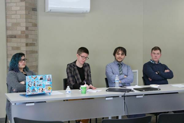 Graduate Students Panel On A Panel Discussion